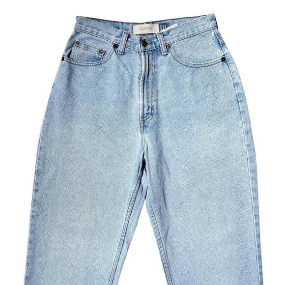 90s vintage highwaisted mom jeans The Gap relaxed distressed lightwash tapered. - Picture 4 of 6